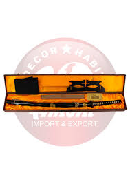 Katana Funcional S6059 Hattori Hanzo Kill Bill «La novia» réplica no oficial de 105 cm hoja de acero al carbono 1060, mango con encordado en polipiel negro y piel de raya auténtica