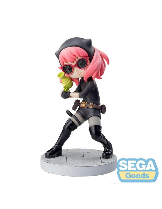 Anya forger playing undercover ver. fig. 15 cm spy x family luminasta